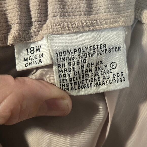 Vintage Classic Taupe Skirt – Size 18W | Timeless Career Wear [0391] - Picture 5 of 7